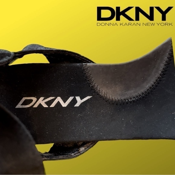Vintage DKNY sandals - Picture 7 of 10